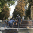 Круглый сквер в Брянске облицевали гранитными плитами - Газета Восход