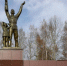 Скульптуру воина с девочкой отремонтировали в Новозыбковском районе - Газета Восход