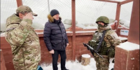 Губернатор Александр Богомаз посетили взводно-опорный пункт БАРСов на линии соприкосновения - Газета Восход