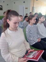 И вспомнить страшно, и забыть нельзя.