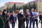 На площади Партизан горит вечный огонь в память о погибших в Великой Отечественной войне