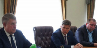 Александр Богомаз встретился с гендиректором ООО «Газпром трансгаз Москва» Александром Бабаковым - Газета Восход